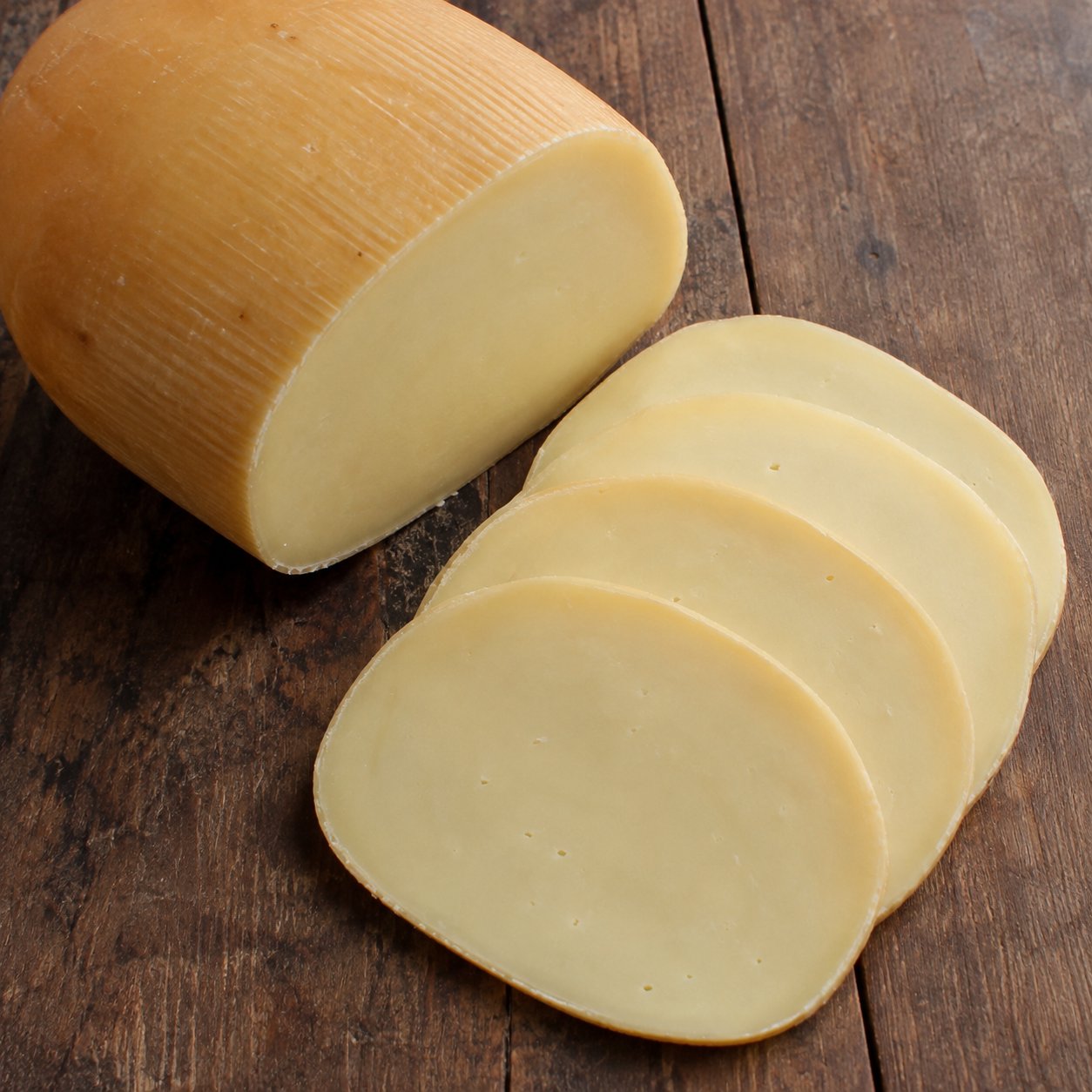 Provolone Kalorien und Nährwerte